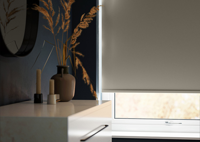Trapani (Blackout), Espresso - Roller Blind - Image 5